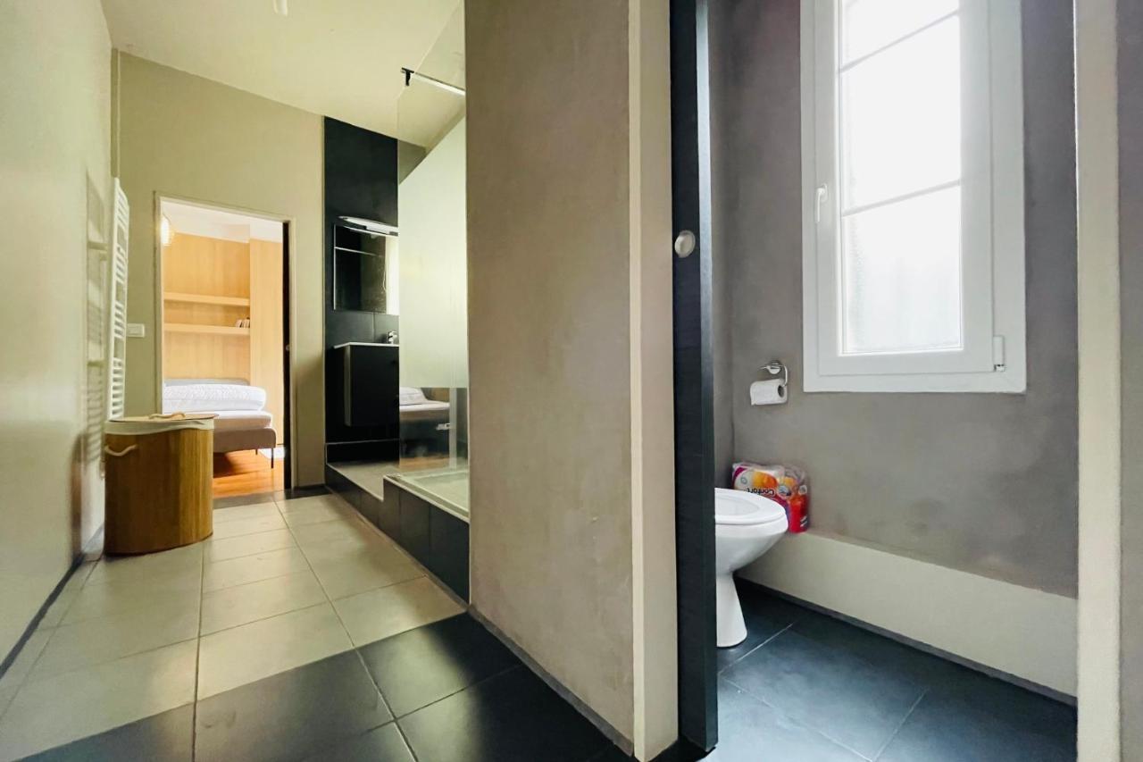 Ferienwohnung The Magnificent Bordeaux Loft In The Hyper-Center Of Tours Exterior foto