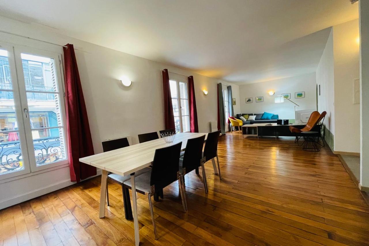 Ferienwohnung The Magnificent Bordeaux Loft In The Hyper-Center Of Tours Exterior foto